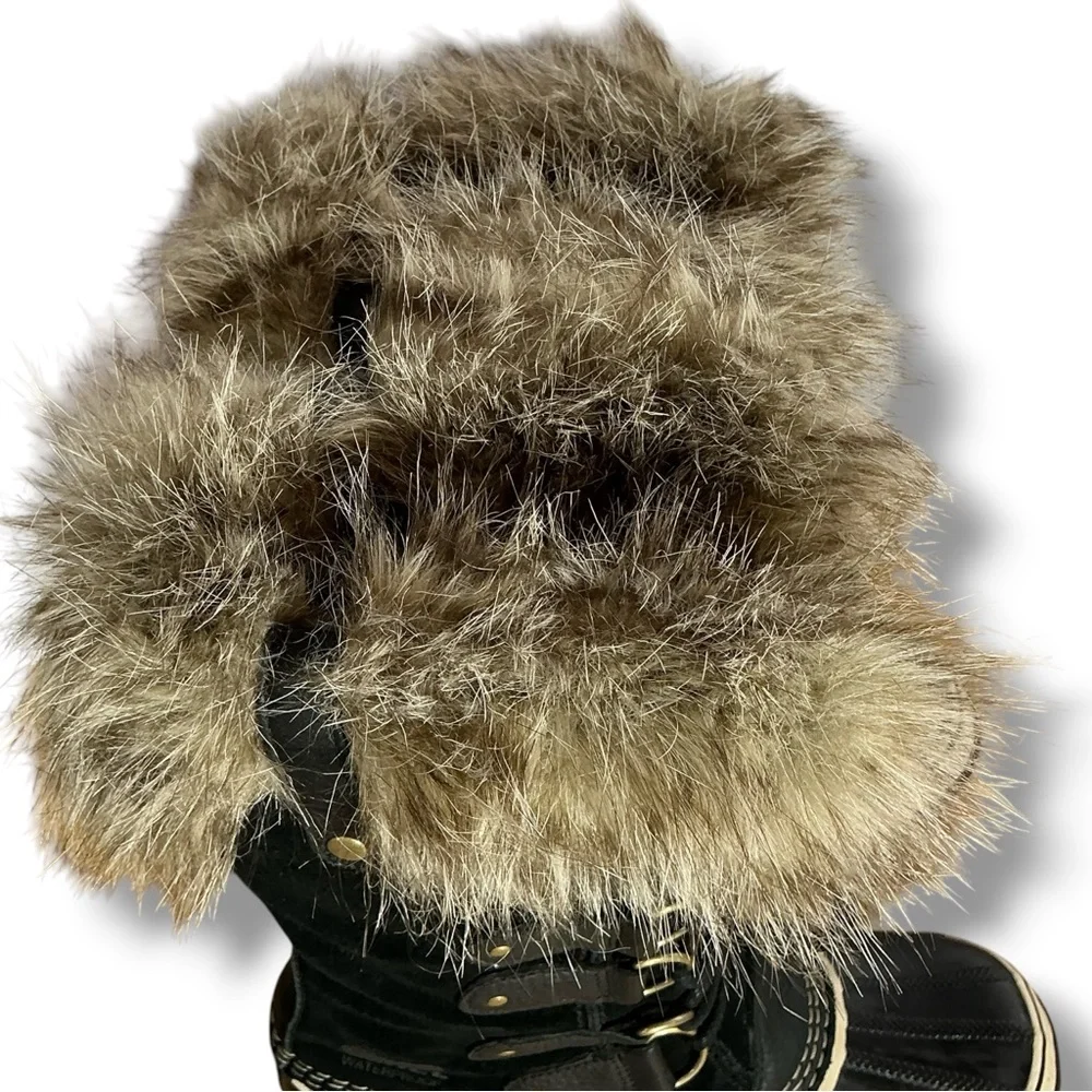 Sorel Black Winter Lace-Up Boots with Faux Fur Cuff